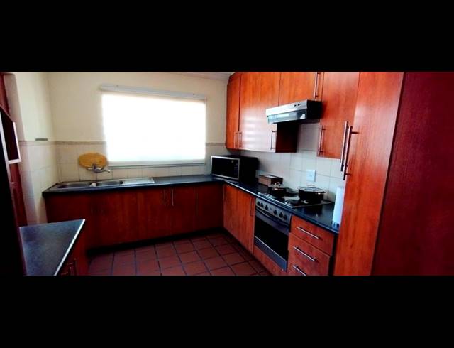 3 BEDROOM TOWNHOUSE FOR SALE IN THREE RIVERS